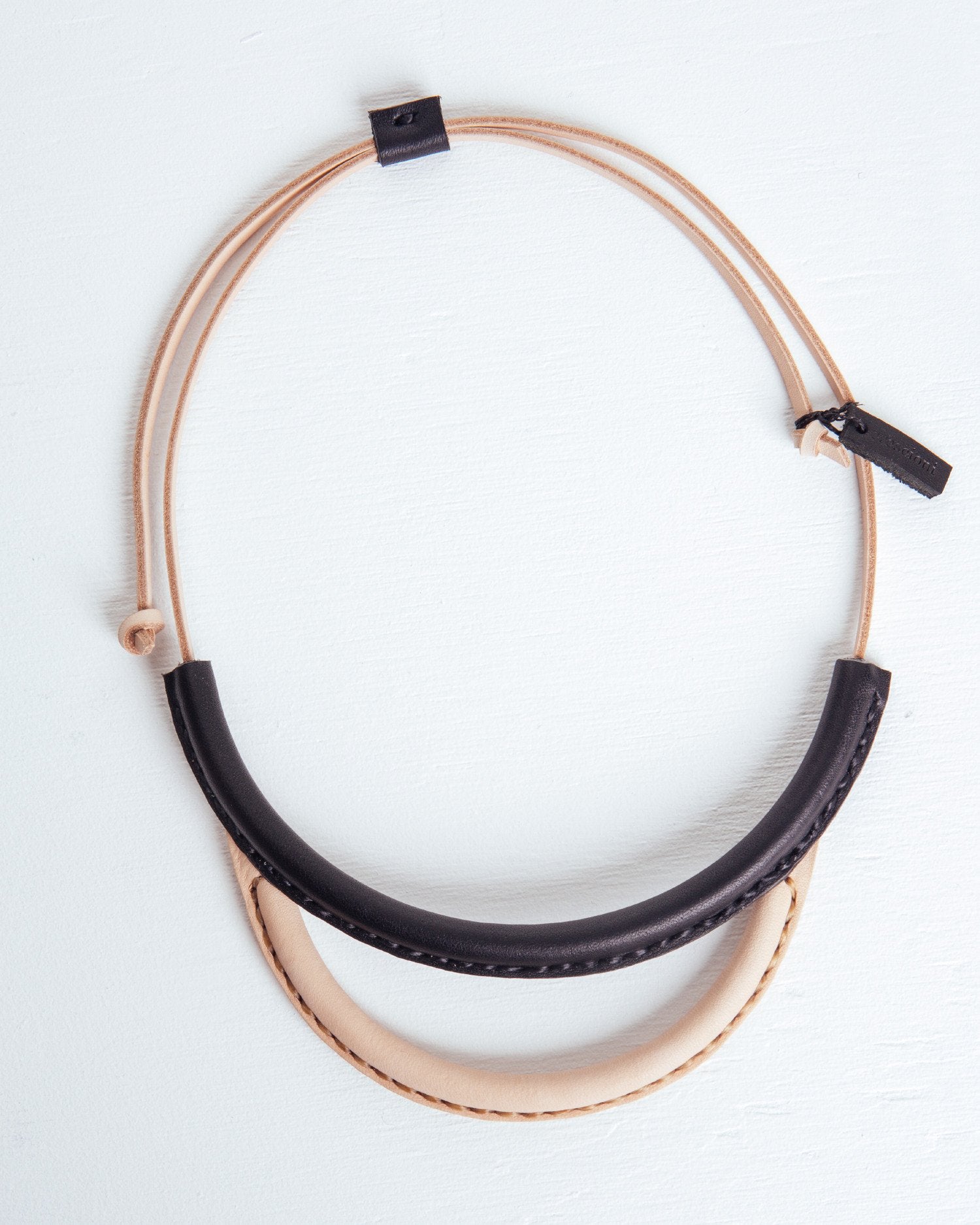 Arc Necklace